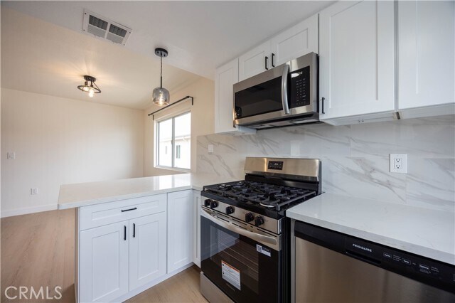 Building Photo - 7024 Rosemead Blvd