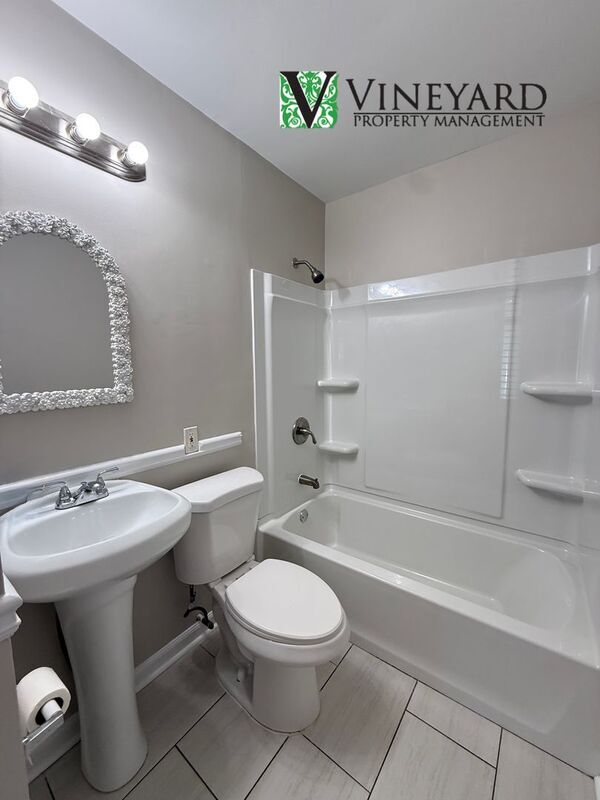 Building Photo - 50 Peachtree Cir SE