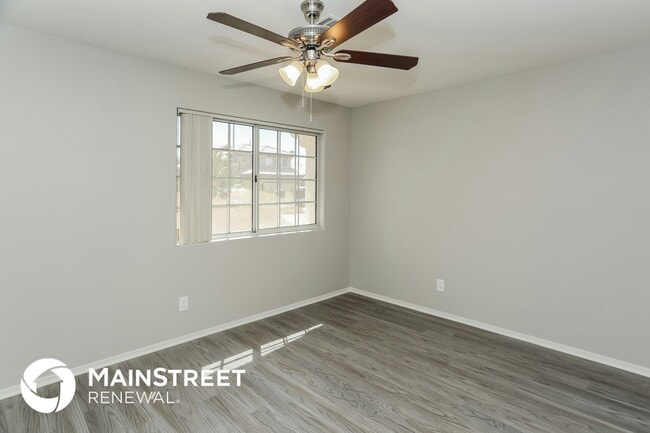 Building Photo - 6716 Rancho Santa Fe Dr