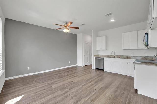 Building Photo - 1608 Ash Crescent St
