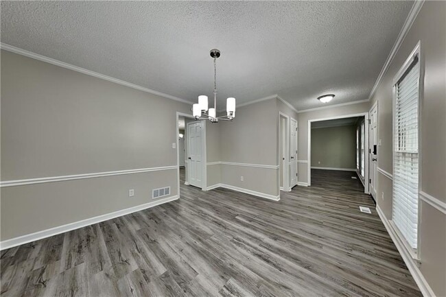 Building Photo - 4131 Kalb Ct SW