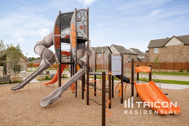 Building Photo - 1102 Fallgate Dr