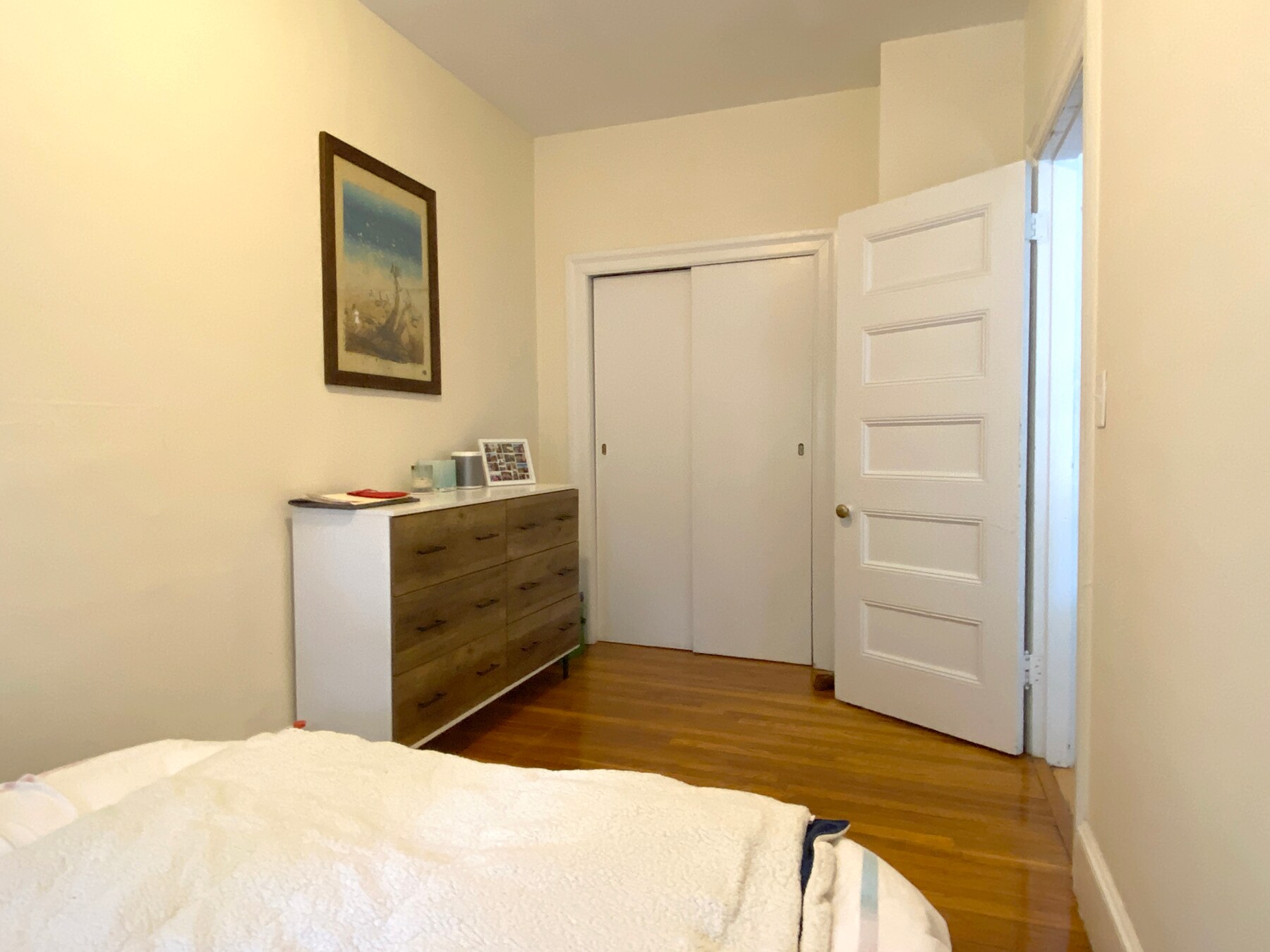 Building Photo - 1069 Beacon St