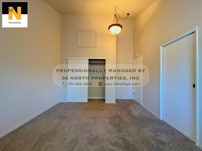 Building Photo - Charming 2-Bedroom Home in Monterey with S...