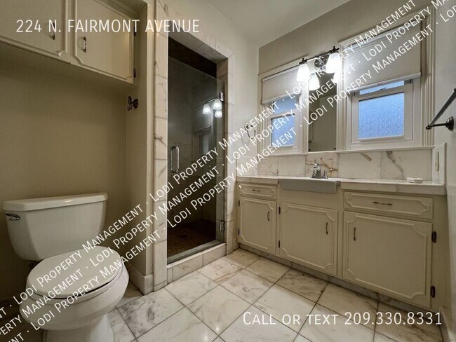 Building Photo - 224 N Fairmont Ave