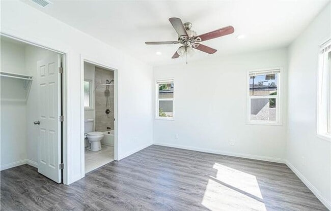 Building Photo - 11964 183rd St