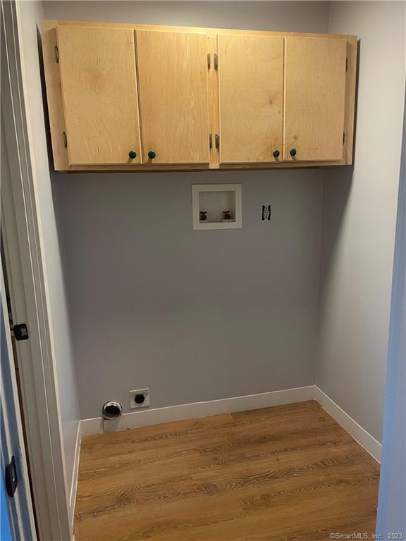 Building Photo - 83 Midway Oval