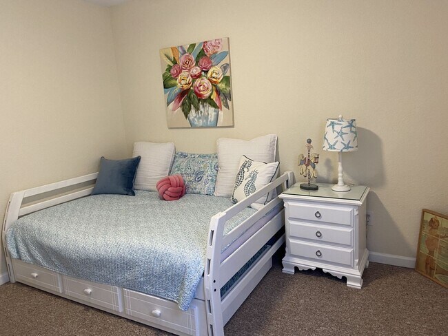 Building Photo - Fully Furnished rental in Pelletier