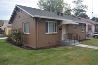 Building Photo - Darling Two Bedroom Home with all New Carp...