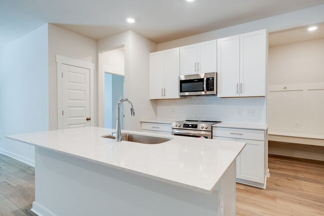Building Photo - 2018 Township Dr