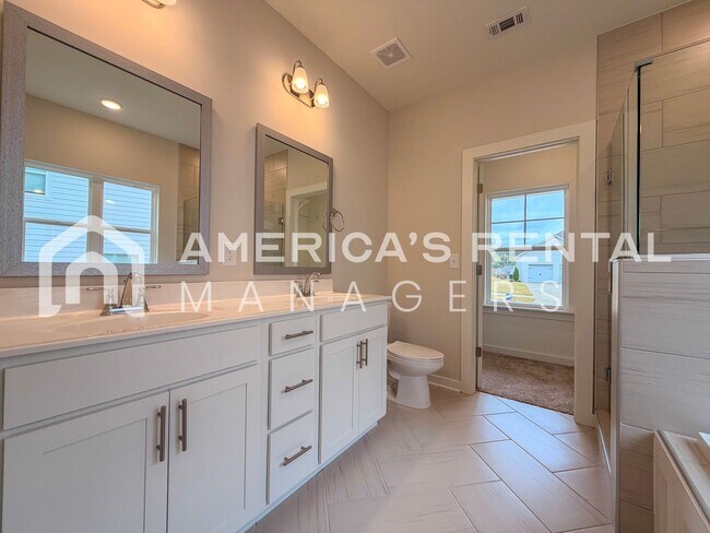 Building Photo - Beautiful New Construction 3 Bed, 2.5 Bath...