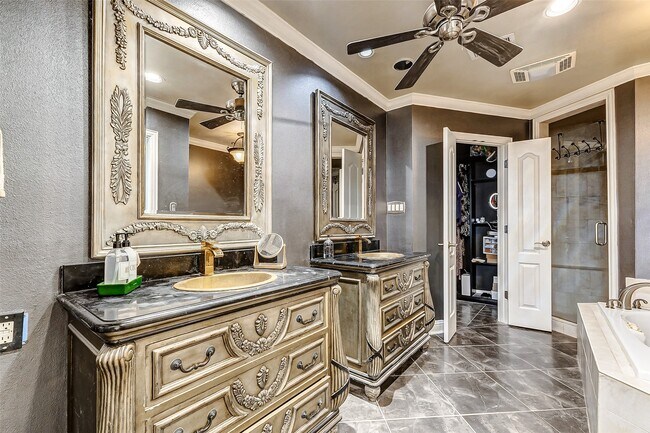 Building Photo - 3022 Triway Ln