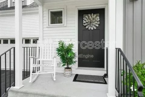 Building Photo - 5 Millie's Wy