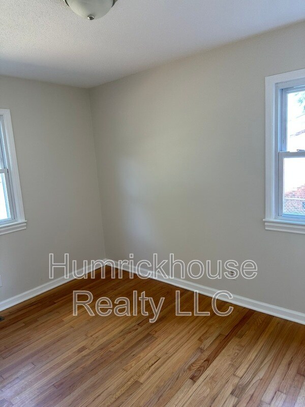 Building Photo - 1554 Rolling Meadow Ln