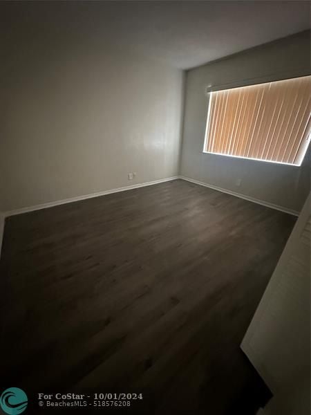 Building Photo - 10601 NW 45th St