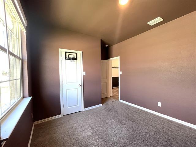 Building Photo - 1617 Roadrunner Dr