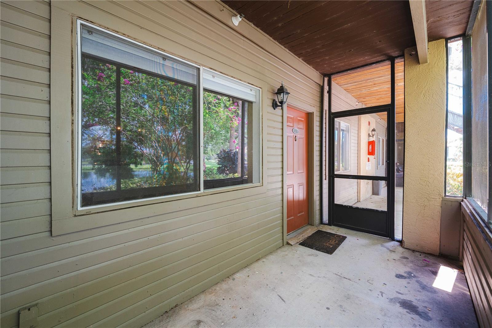 Building Photo - 10263 Gandy Blvd N
