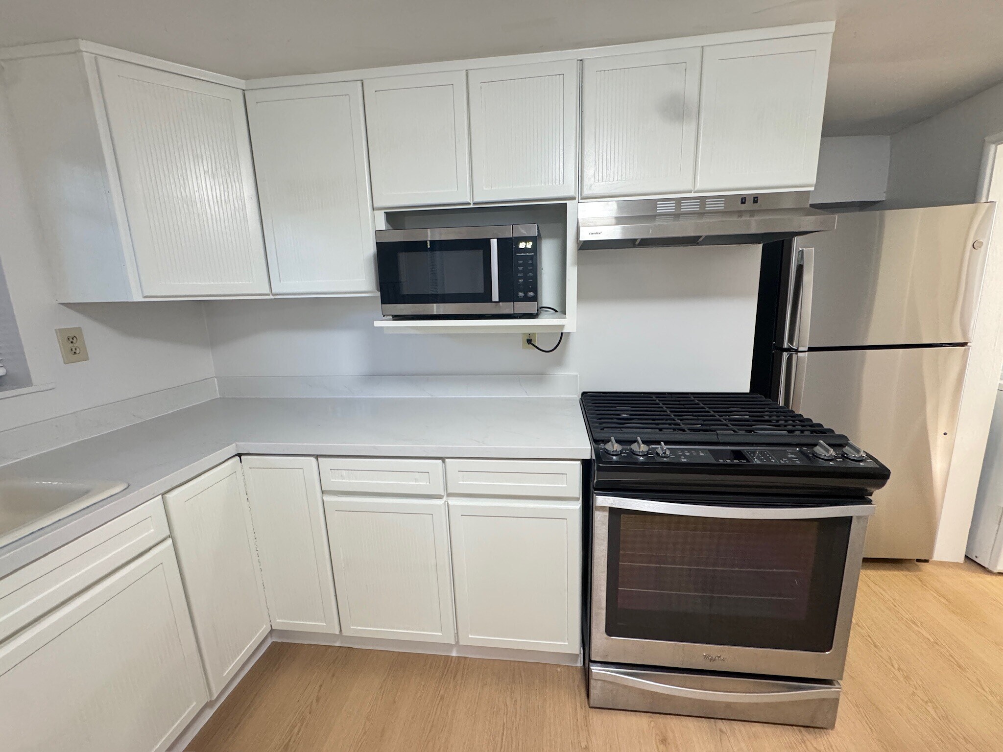 Kitchen - 1051 63rd St
