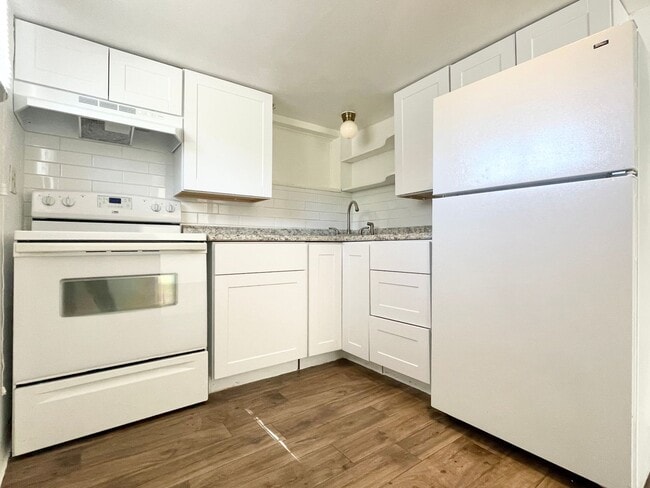 Building Photo - 305 N 100 W