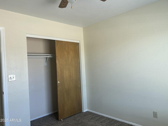 Building Photo - 3534 W Villa Rita Dr