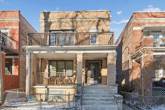 Building Photo - 2332 W Superior St