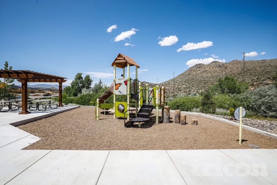 Building Photo - 713 Desert Sage Ct