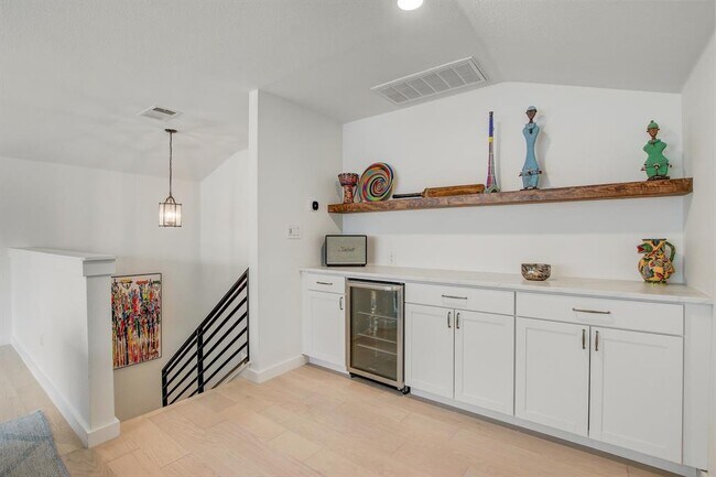 Building Photo - 8109 Campeche Bay Pl