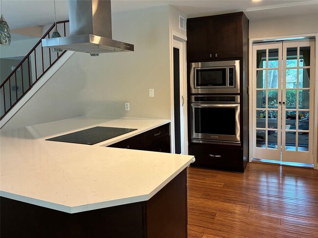 Building Photo - 3916 Amy Cir