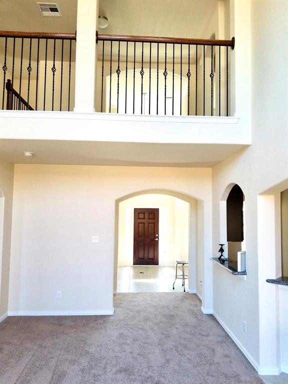 Building Photo - 2534 Pines Pointe Dr