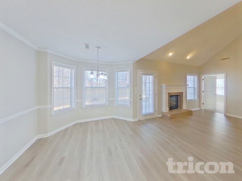 Building Photo - 21 Riva Ridge Ln