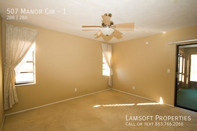 Building Photo - 507 Manor Cir