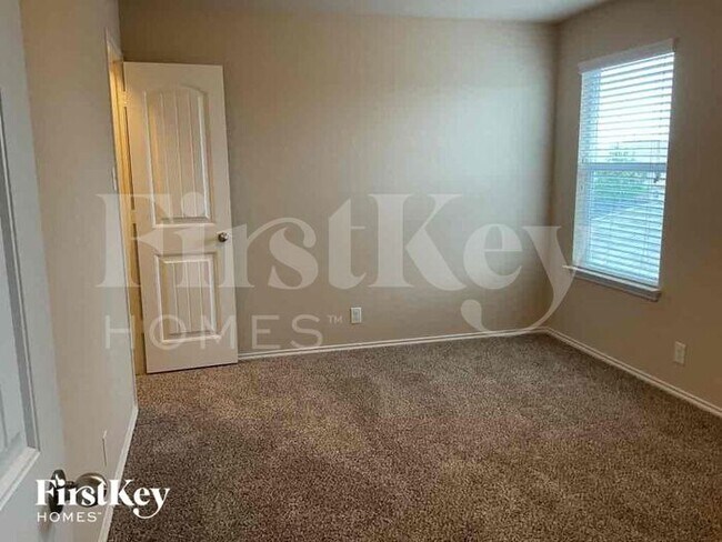 Building Photo - 15222 Cinnamon Teal
