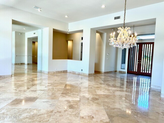 Building Photo - 7484 E Pontebella Dr