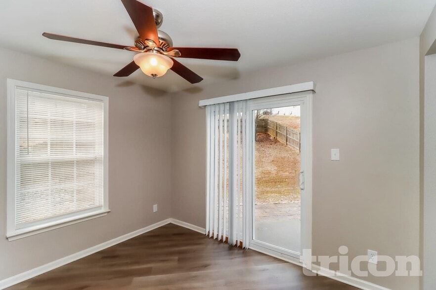 Building Photo - 1405 Matthew Allen Cir