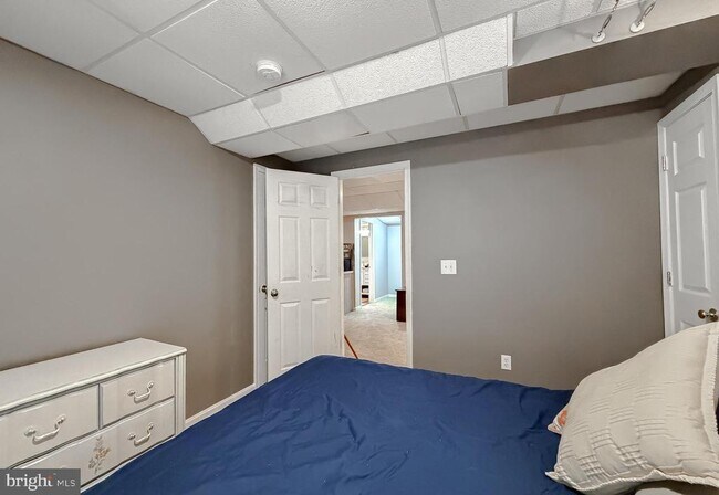 Building Photo - 23118 Silverberry Way