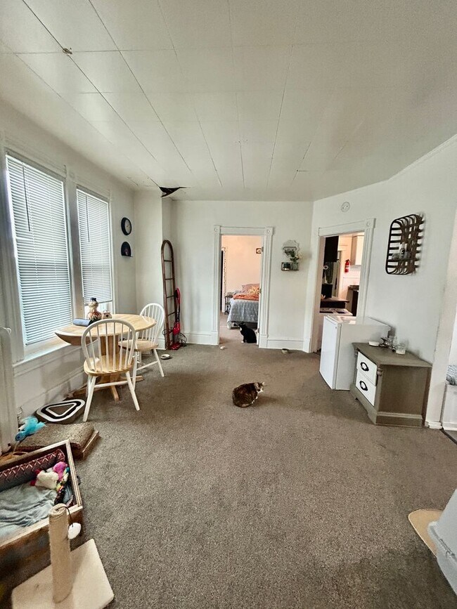 Building Photo - 6209 Raleigh St