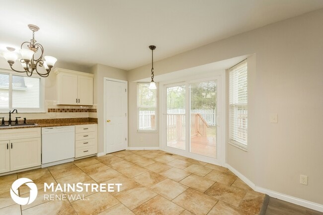 Building Photo - 1017 Providence Pointe Dr