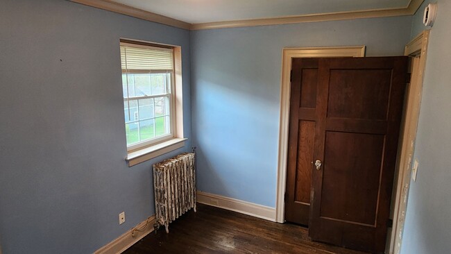Building Photo - Four Bedroom Single Family home in Derreck...