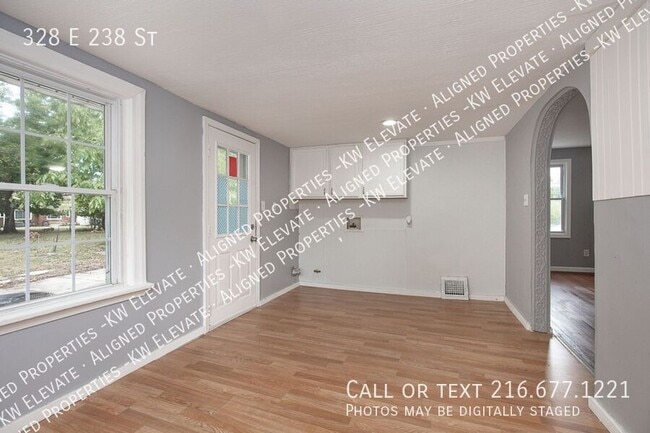 Building Photo - 328 E 238th St