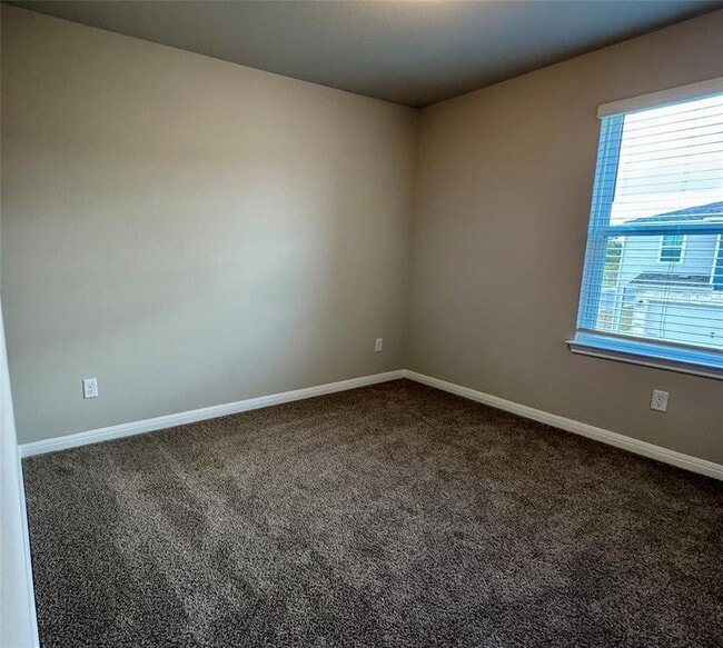 Building Photo - 1850 Settlers Glen Dr