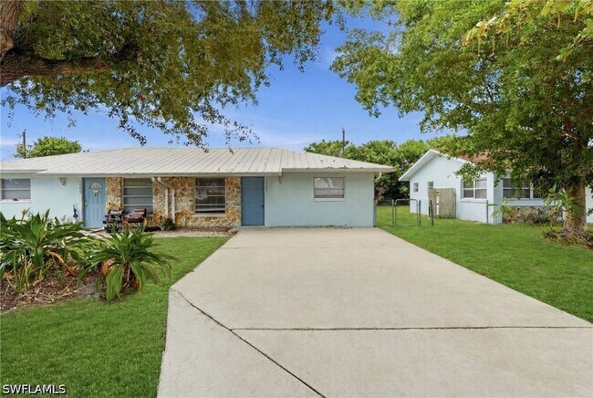 Building Photo - 1195 S Alhambra Cir