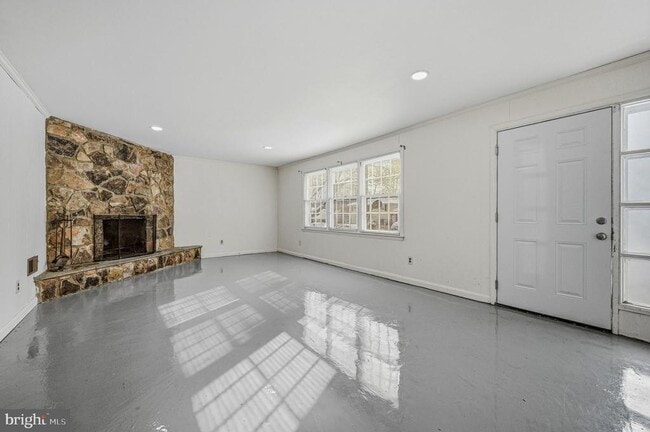 Building Photo - 2651 Abington Rd