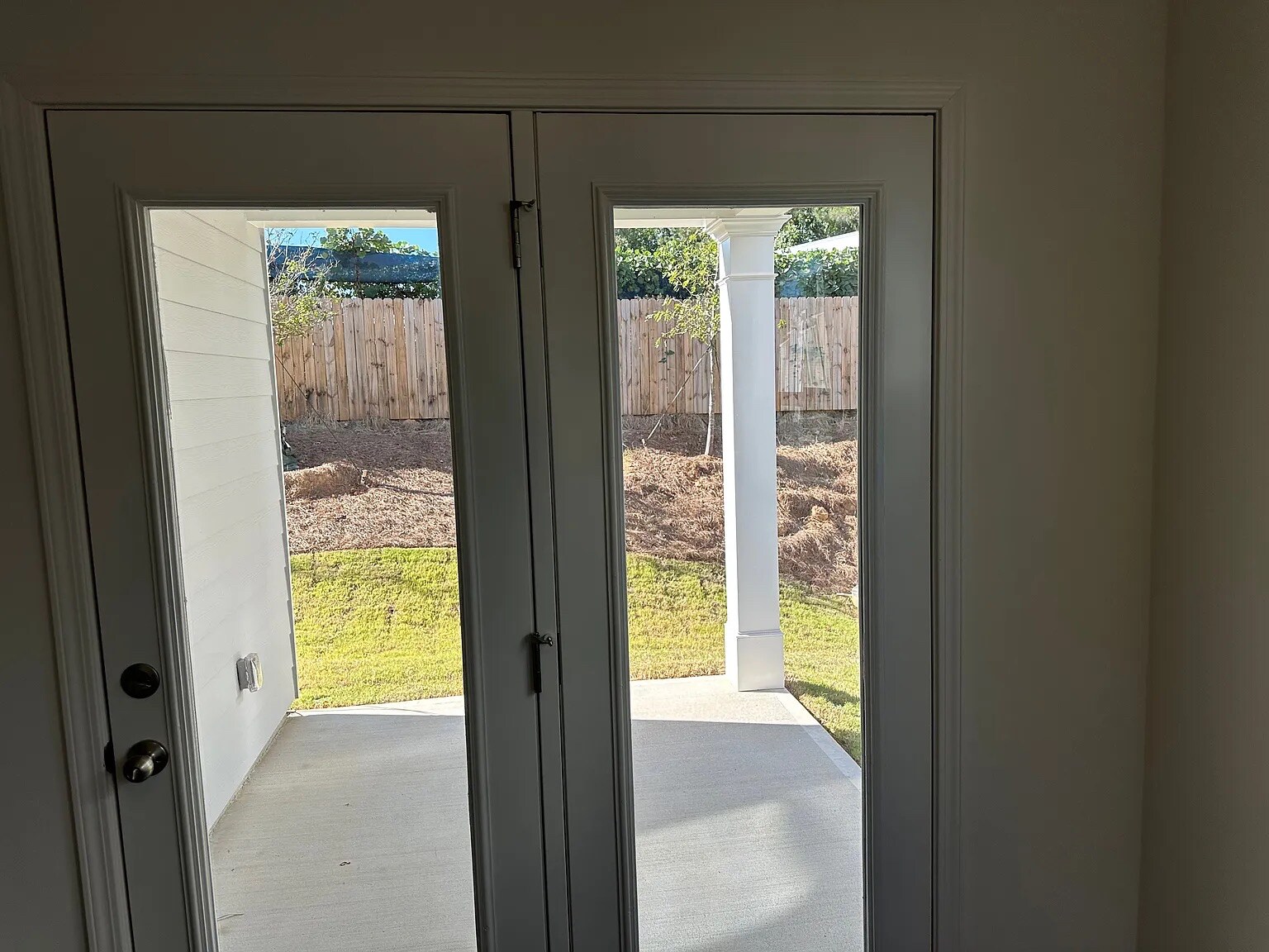 Building Photo - Room in Townhome on Elowen Ln