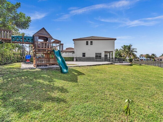 Building Photo - 3351 NW 82nd Way