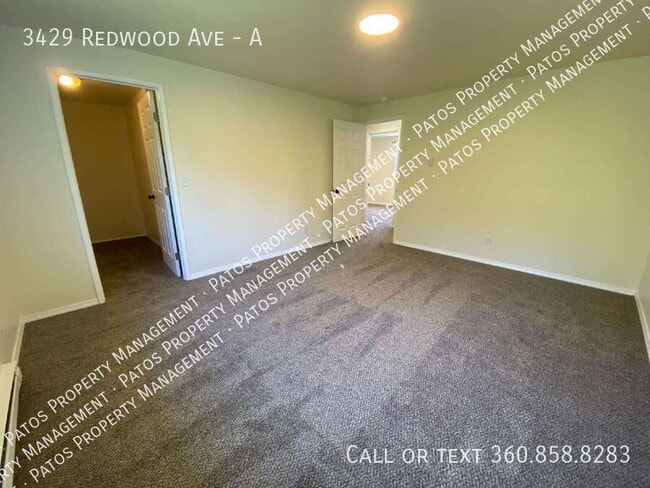 Building Photo - 3429 Redwood Ave