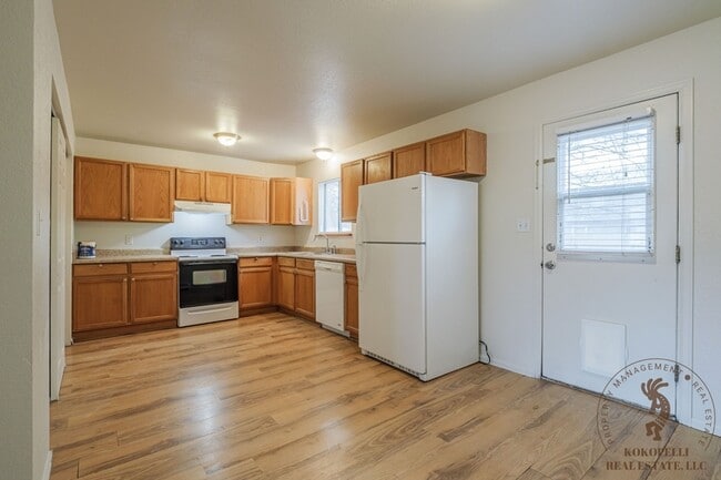 Building Photo - 106 Peter Dr