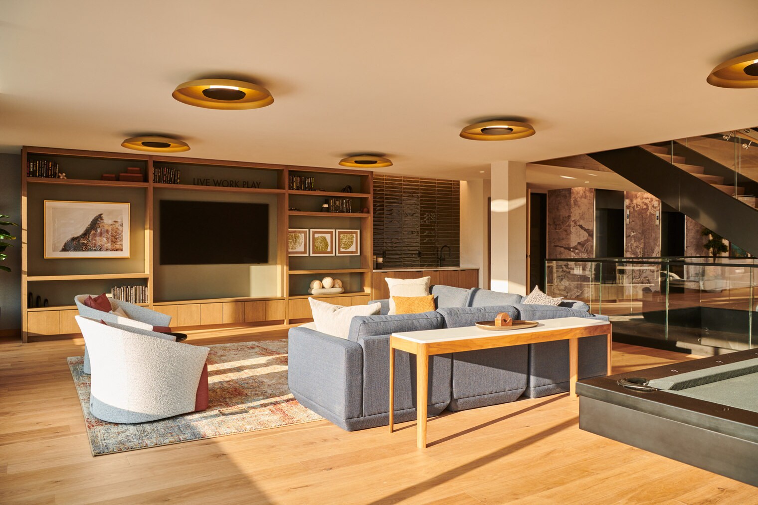 Building Photo - 20 4th Ave