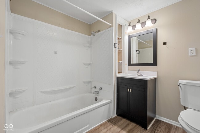 Building Photo - 2151 Park Ave