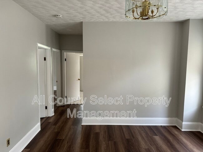 Building Photo - 63 Prichard Ave
