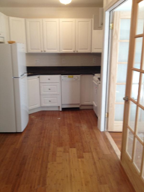 Building Photo - 59 Hemenway St